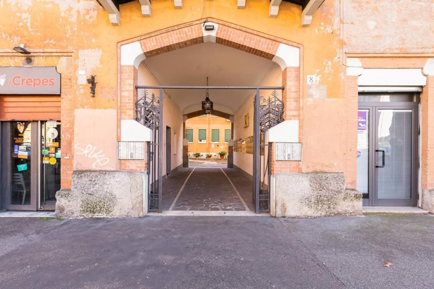 Bright And Spacious 2Bdr Apartment Rome Exterior photo